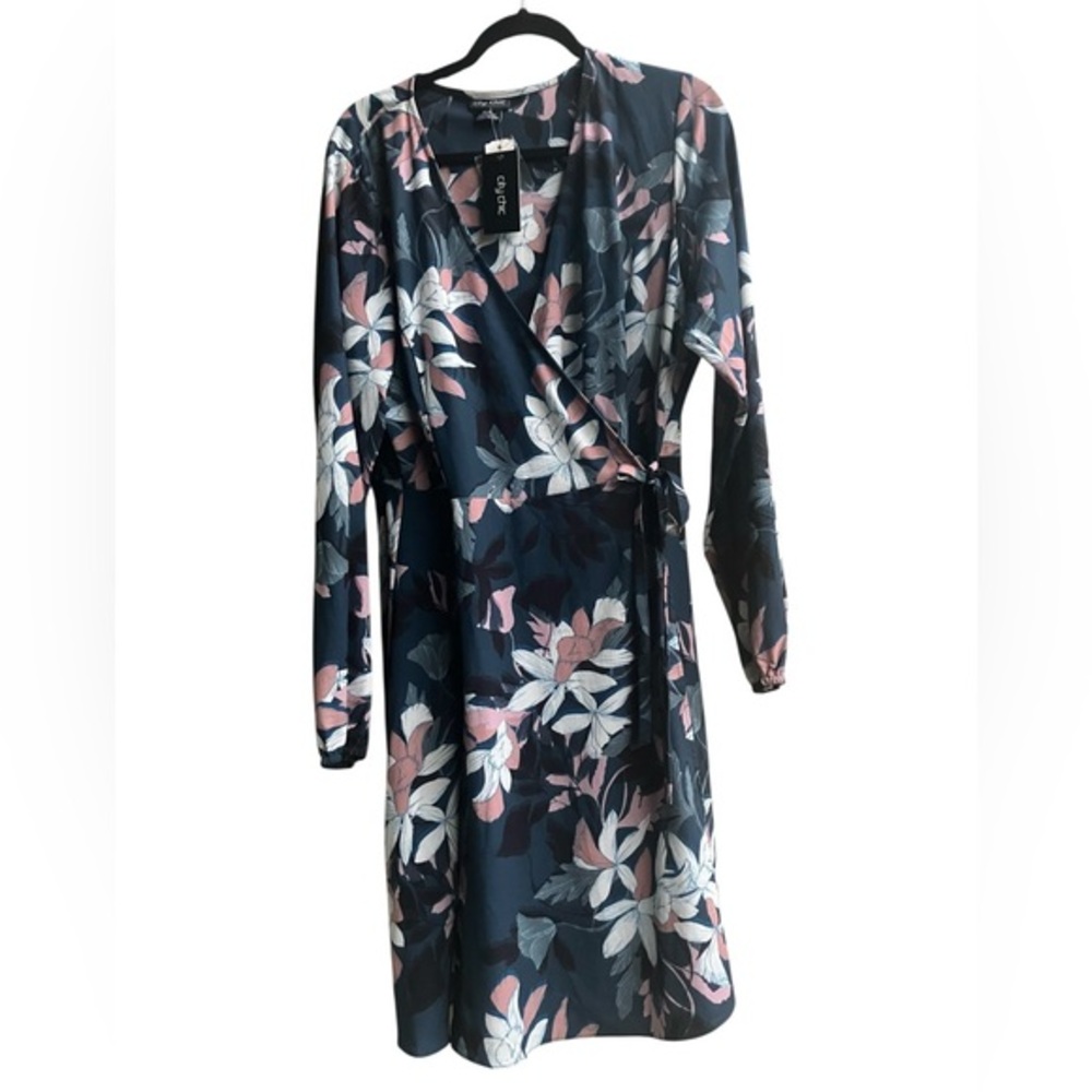 NWT City Chic Medina Wrap Dress Teal Green‎ and Pink Floral Size XS